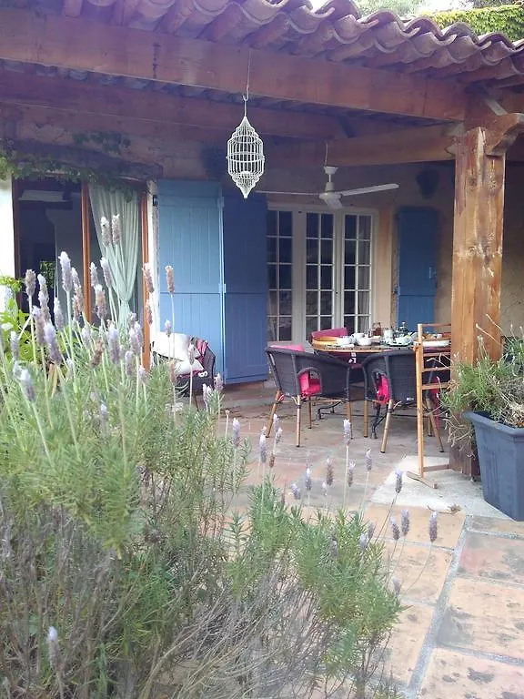 Bed and Breakfast Maison Mimosa à Saint-Jeannet  Saint-Jeannet (Alpes-Maritimes)