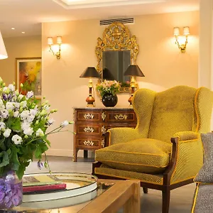 https://le-relais-des-halles.fr-paris.fr